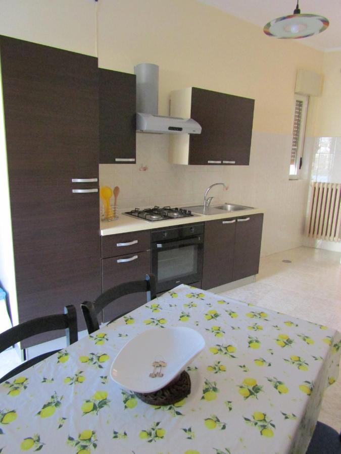 Lucia'S Apartaments Bari Exterior photo